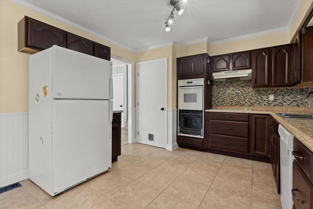 5705 Dowler Lane, Signal Mountain, TN 37377