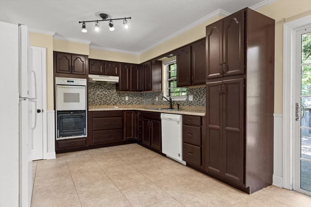 5705 Dowler Lane, Signal Mountain, TN 37377
