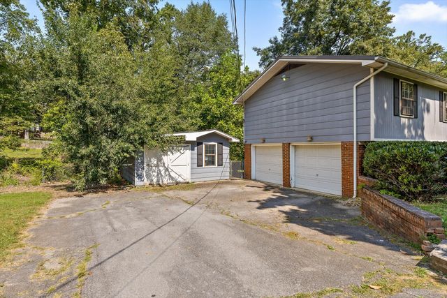 5705 Dowler Lane, Signal Mountain, TN 37377