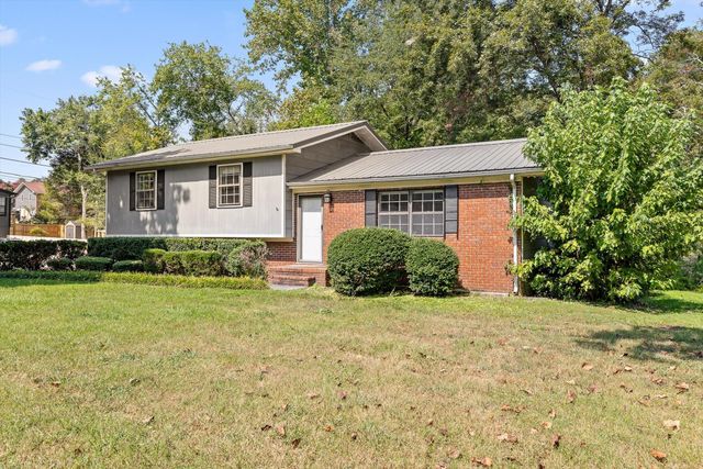 5705 Dowler Lane, Signal Mountain, TN 37377