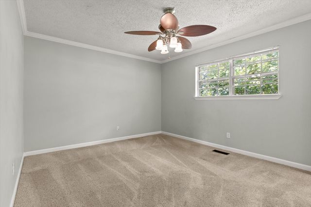 5705 Dowler Lane, Signal Mountain, TN 37377