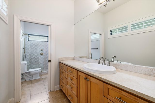 3511 Arrowhead DR, Austin, TX 78731