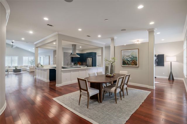 3511 Arrowhead DR, Austin, TX 78731