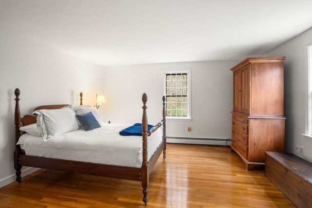 26 Bowsprit Ln, Duxbury, MA 02332