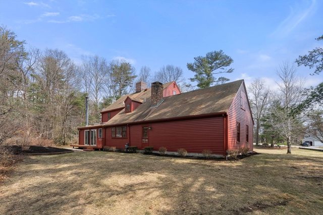 26 Bowsprit Ln, Duxbury, MA 02332