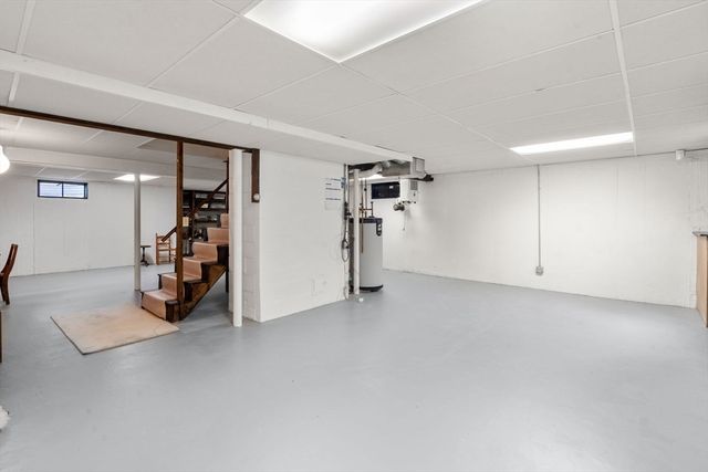 26 Bowsprit Ln, Duxbury, MA 02332