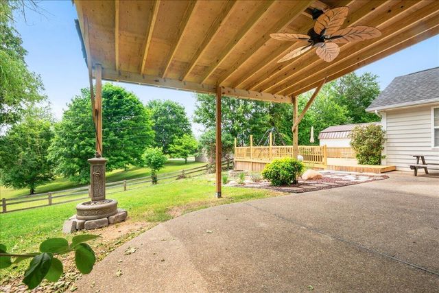 129 Ridge Point Lane, Corbin, KY 40701