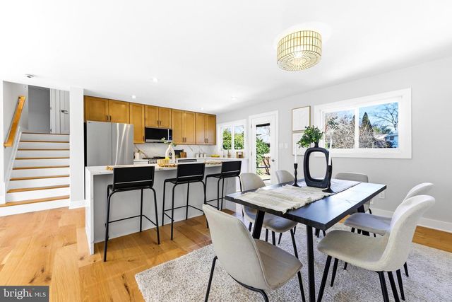 8613 HARTSDALE AVE, Bethesda, MD 20817