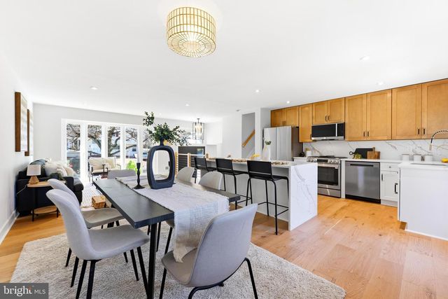 8613 HARTSDALE AVE, Bethesda, MD 20817