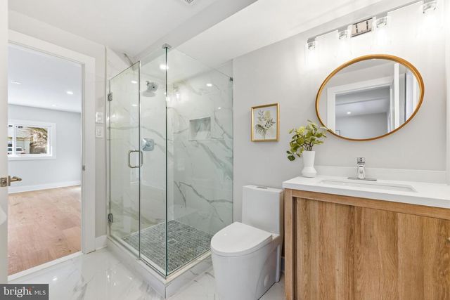 8613 HARTSDALE AVE, Bethesda, MD 20817