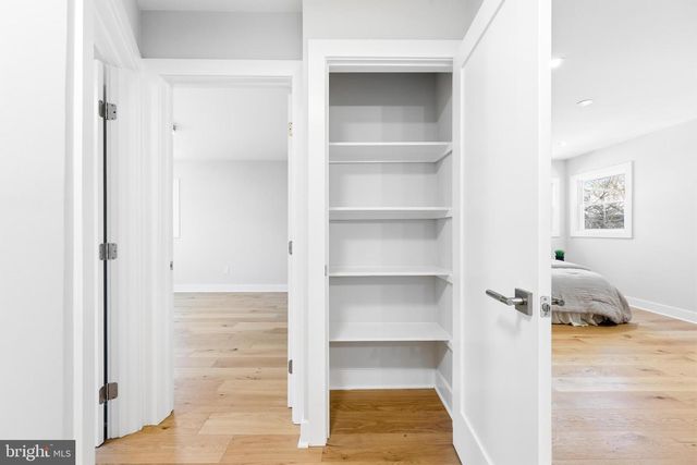 8613 HARTSDALE AVE, Bethesda, MD 20817