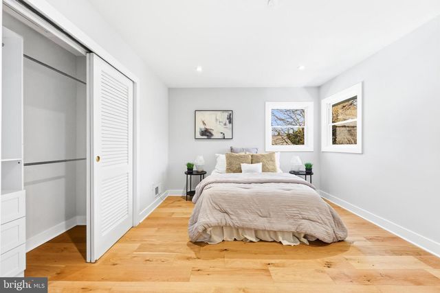 8613 HARTSDALE AVE, Bethesda, MD 20817