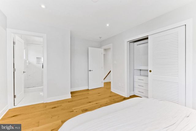 8613 HARTSDALE AVE, Bethesda, MD 20817