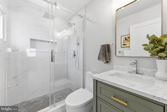 8613 HARTSDALE AVE, Bethesda, MD 20817