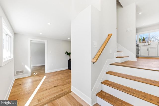 8613 HARTSDALE AVE, Bethesda, MD 20817