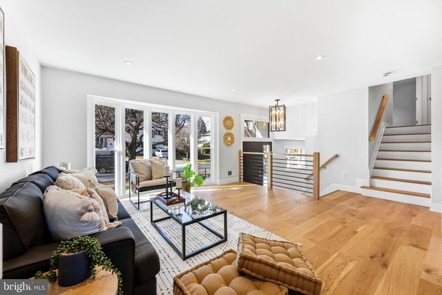 8613 HARTSDALE AVE, Bethesda, MD 20817