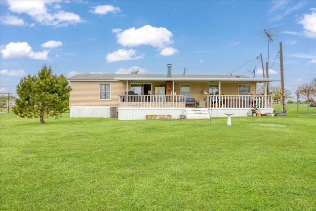 3133 County Road 1105, Celeste, TX 75423