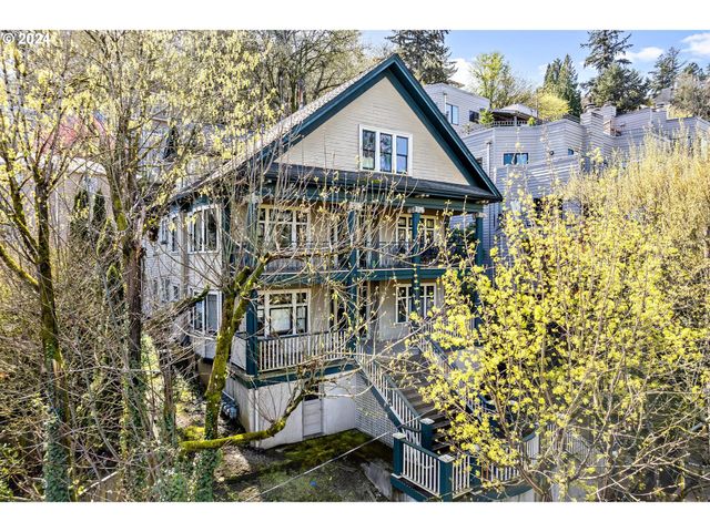 1314 Sw HALL St, Portland, OR 97201