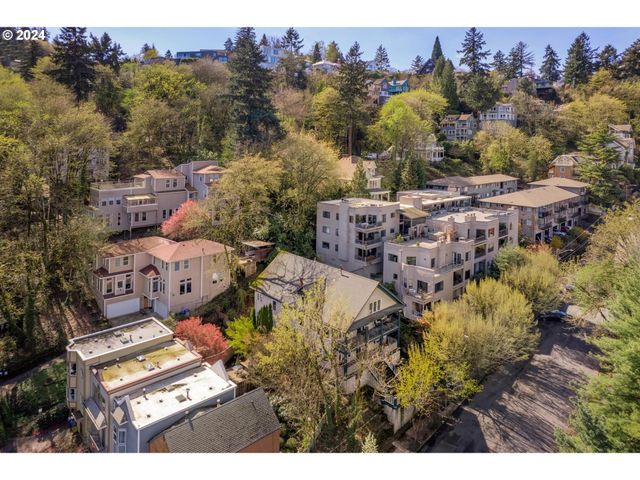 1314 Sw HALL St, Portland, OR 97201