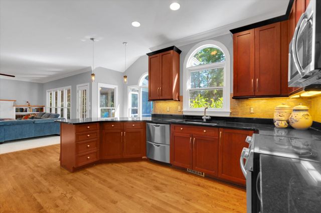 210 Quail Ridge Drive, Simpsonville, SC 29680