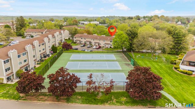 168 Monticello Drive 168, Branford, CT 06405