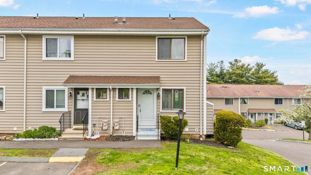 168 Monticello Drive 168, Branford, CT 06405