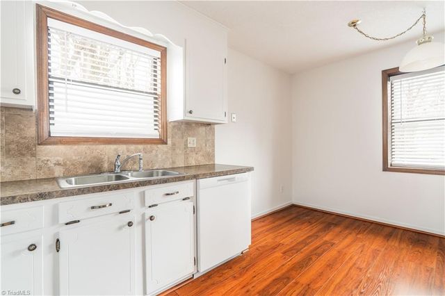 1661 Windsong Court, Winston-salem, NC 27127