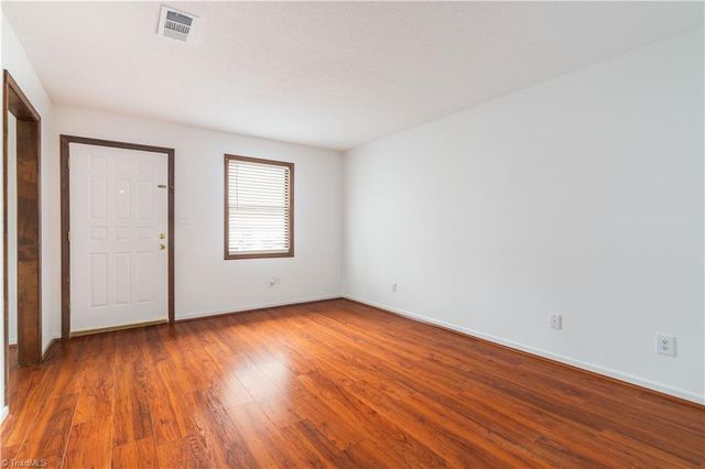 1661 Windsong Court, Winston-salem, NC 27127