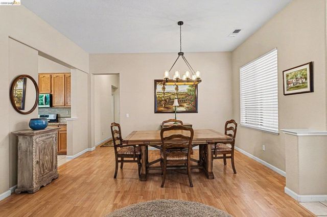 1569 Rubidoux Ln, Brentwood, CA 94513