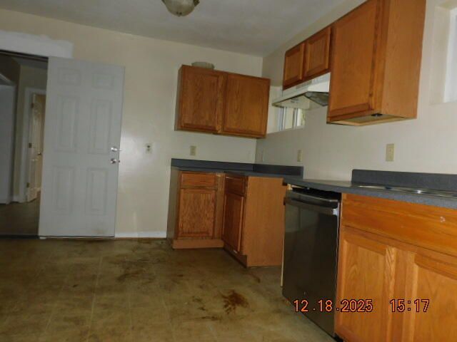1222 Hamilton TER, Roanoke, VA 24014