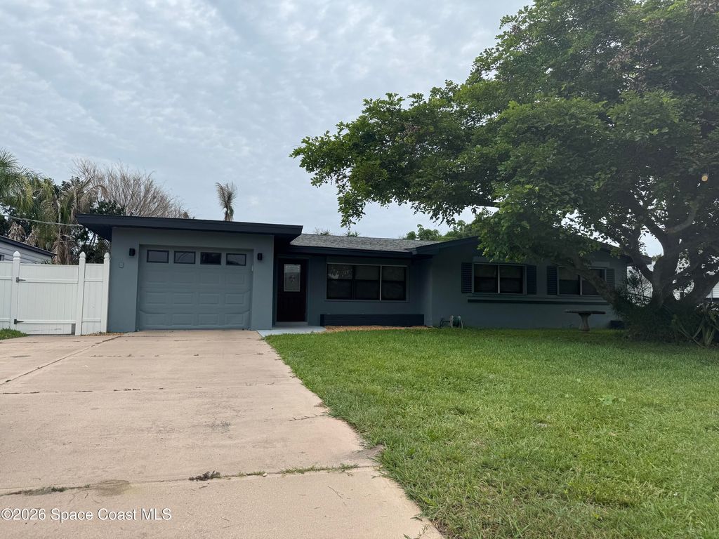 2135 S River Road, Melbourne Beach, FL 32951