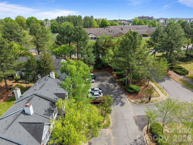 622 Emerald Cove Drive, Charlotte, NC 28262