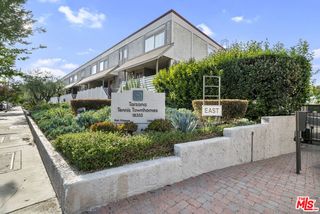 18333 Hatteras Street 77, Tarzana (los Angeles), CA 91356