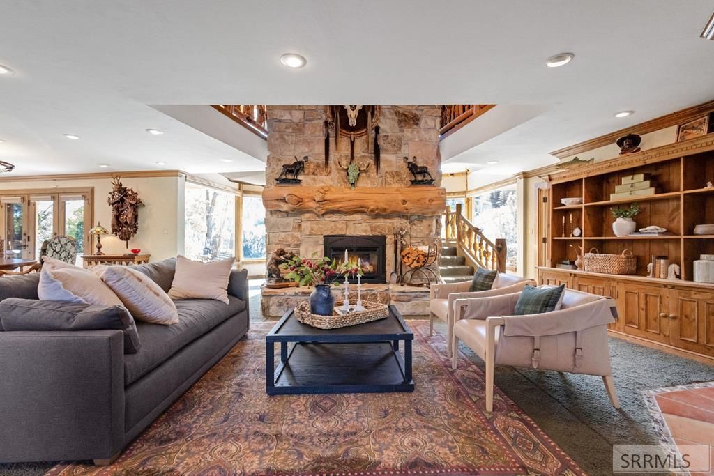 Image 15 of property listing at 535 Swan Ln, Irwin, ID 83449
