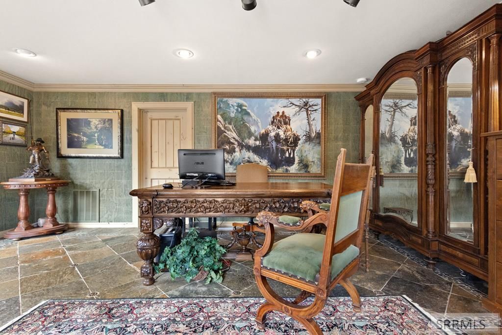Image 30 of property listing at 535 Swan Ln, Irwin, ID 83449