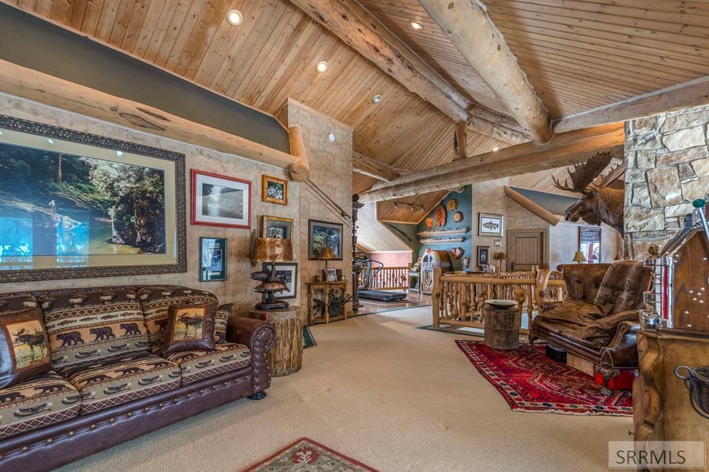 Image 51 of property listing at 535 Swan Ln, Irwin, ID 83449