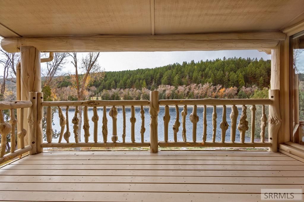 Image 58 of property listing at 535 Swan Ln, Irwin, ID 83449