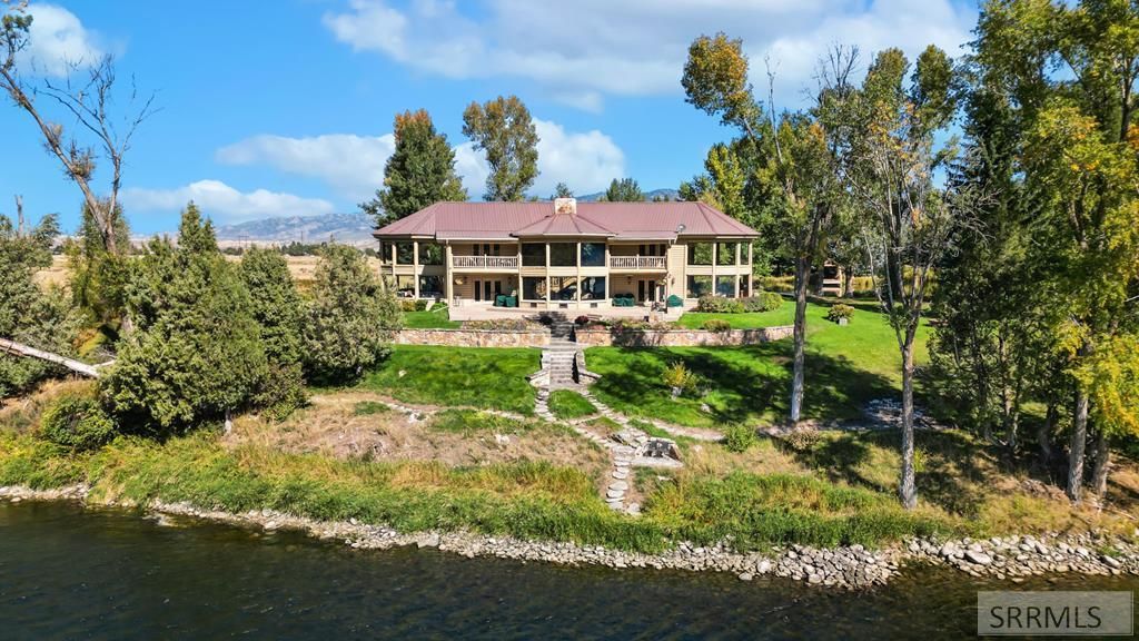 Image 83 of property listing at 535 Swan Ln, Irwin, ID 83449