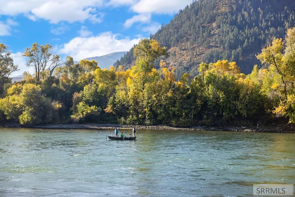 Image 87 of property listing at 535 Swan Ln, Irwin, ID 83449