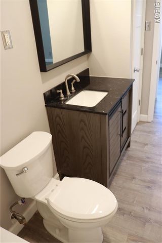 8922 Higginson Drive, Bel Ridge, MO 63121