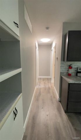 8922 Higginson Drive, Bel Ridge, MO 63121