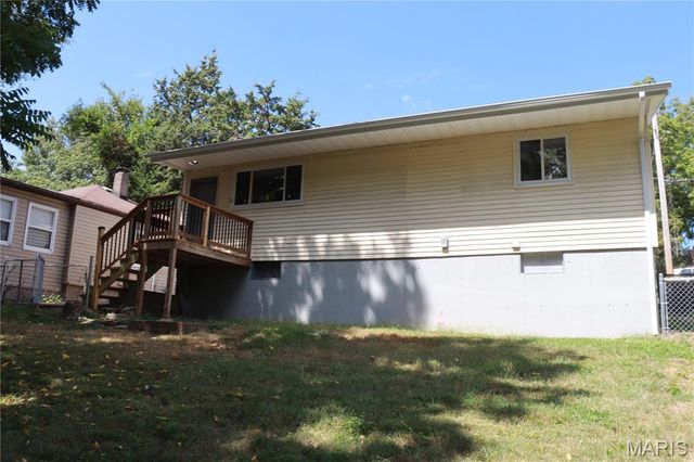8922 Higginson Drive, Bel Ridge, MO 63121
