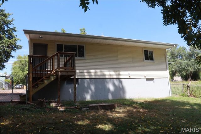 8922 Higginson Drive, Bel Ridge, MO 63121