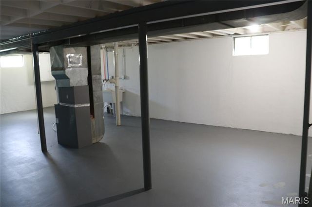 8922 Higginson Drive, Bel Ridge, MO 63121