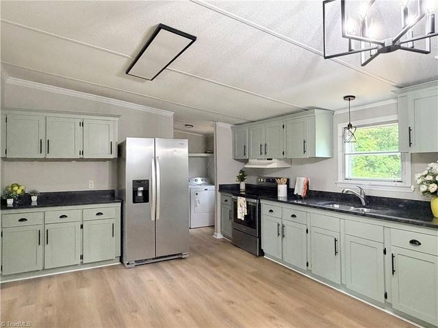 4618 Fairview Lane, Trinity, NC 27370