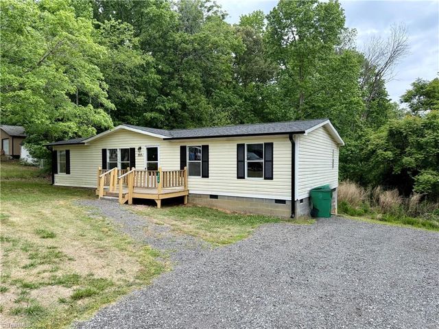 4618 Fairview Lane, Trinity, NC 27370