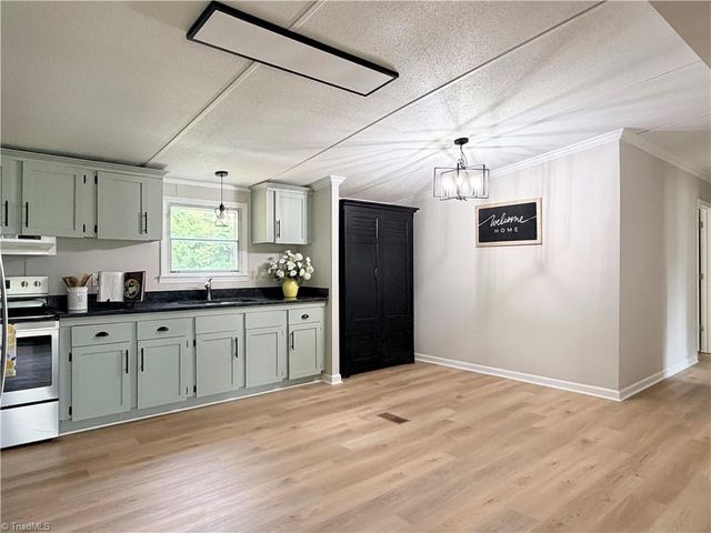 4618 Fairview Lane, Trinity, NC 27370