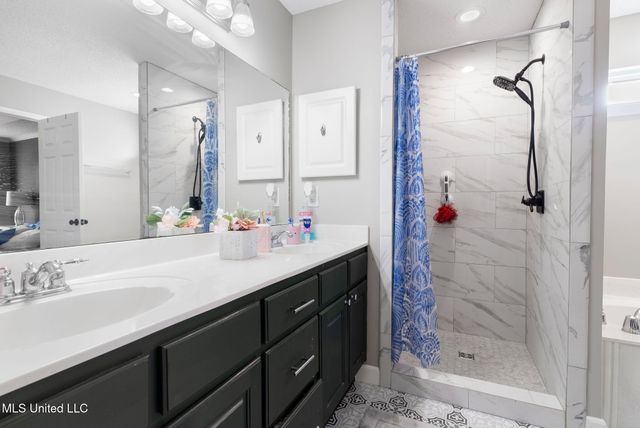 13245 Braybourne Parkway, Olive Branch, MS 38654