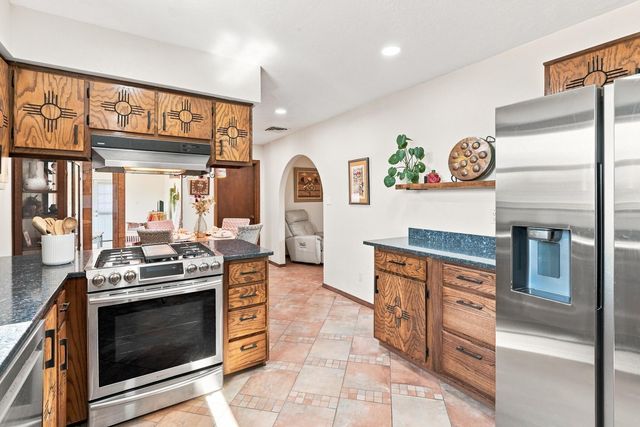 1500 Tulip Road SE, Rio Rancho, NM 87124
