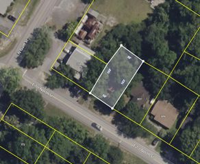 305 E 1st N Street, Summerville, SC 29483